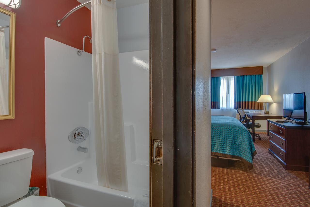 Vagabond Inn Executive Hayward Buitenkant foto